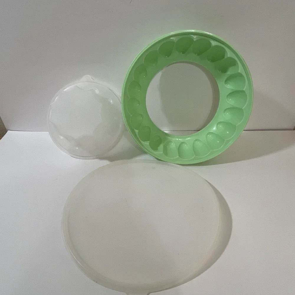 Tupperware Jelly Jell-N-Serve  Mold Jade Green Insert &‎ Lid 3 Piece Vintage